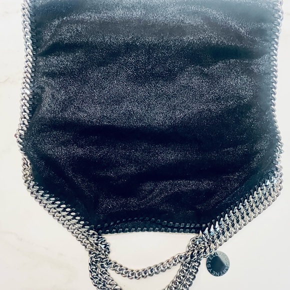 Stella McCartney Black Falabella Shoulder Bag - Picture 3 of 16